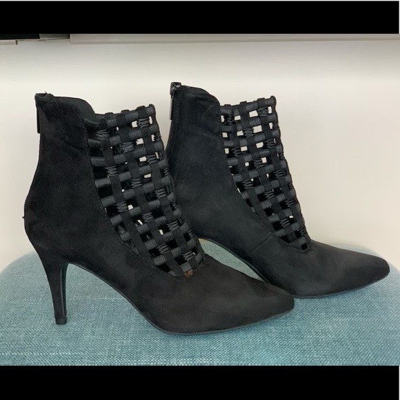 IMPO Stretch, Black Woman's Caged Pointed High Heel 6.5 size - Picture 3 of 6